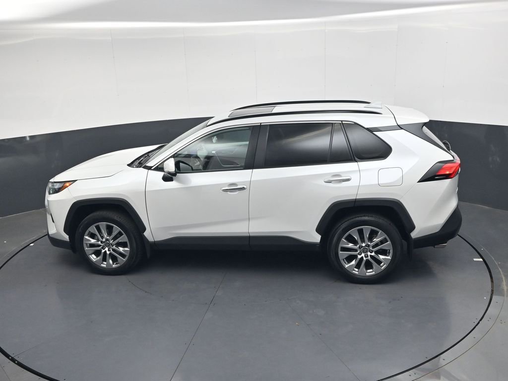 Used 2024 Toyota RAV4 Limited FWD image 20