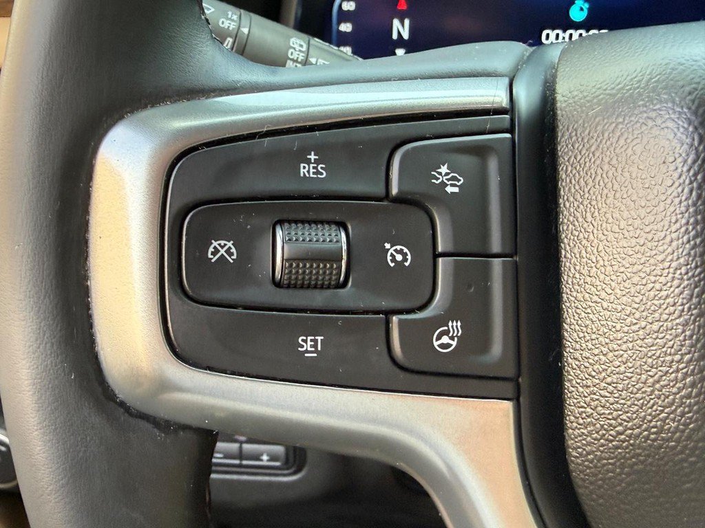 Used 2023 Chevrolet Tahoe Premier AWD/4WD image 19