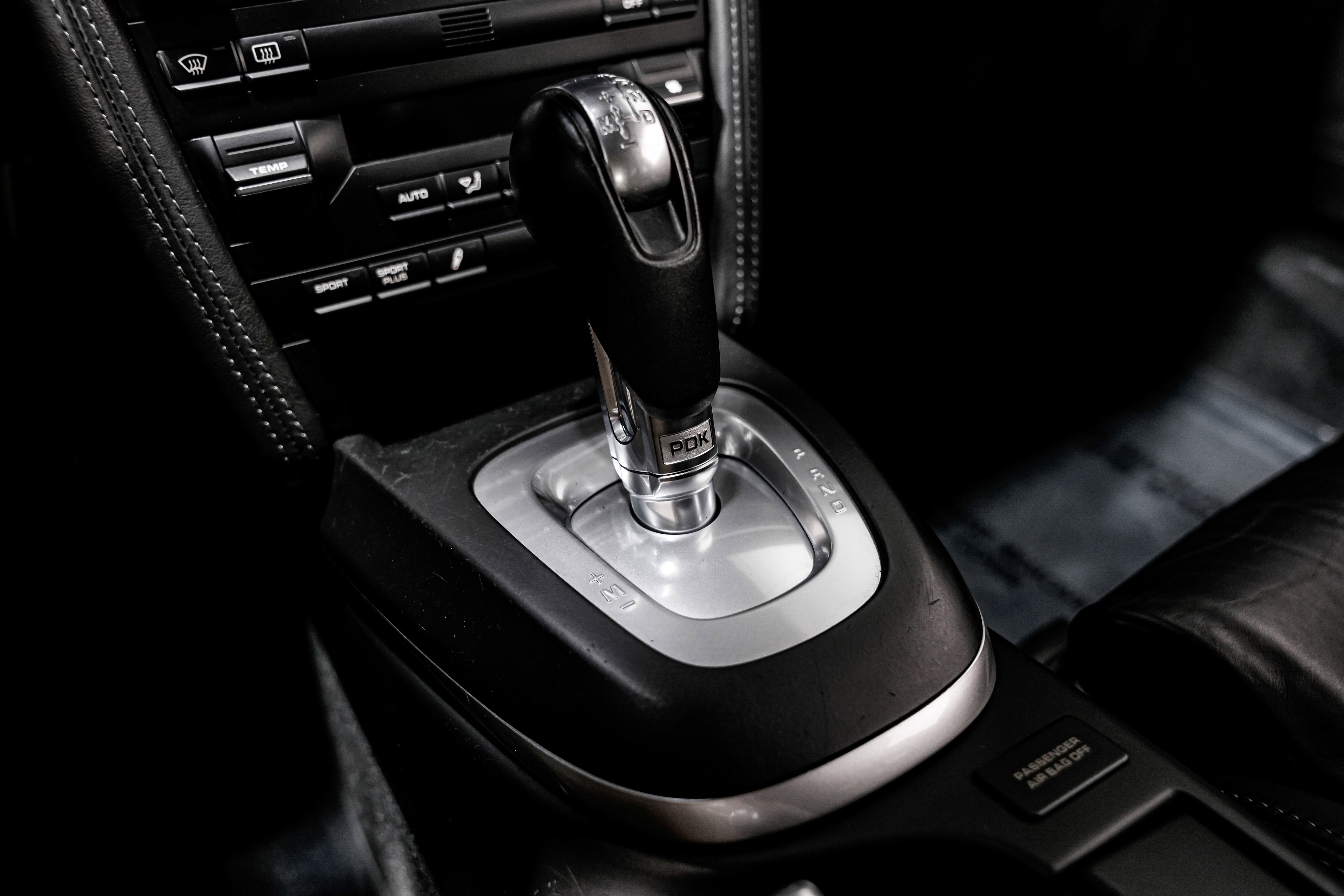 Used 2009 Porsche 911 Carrera 4S image 15