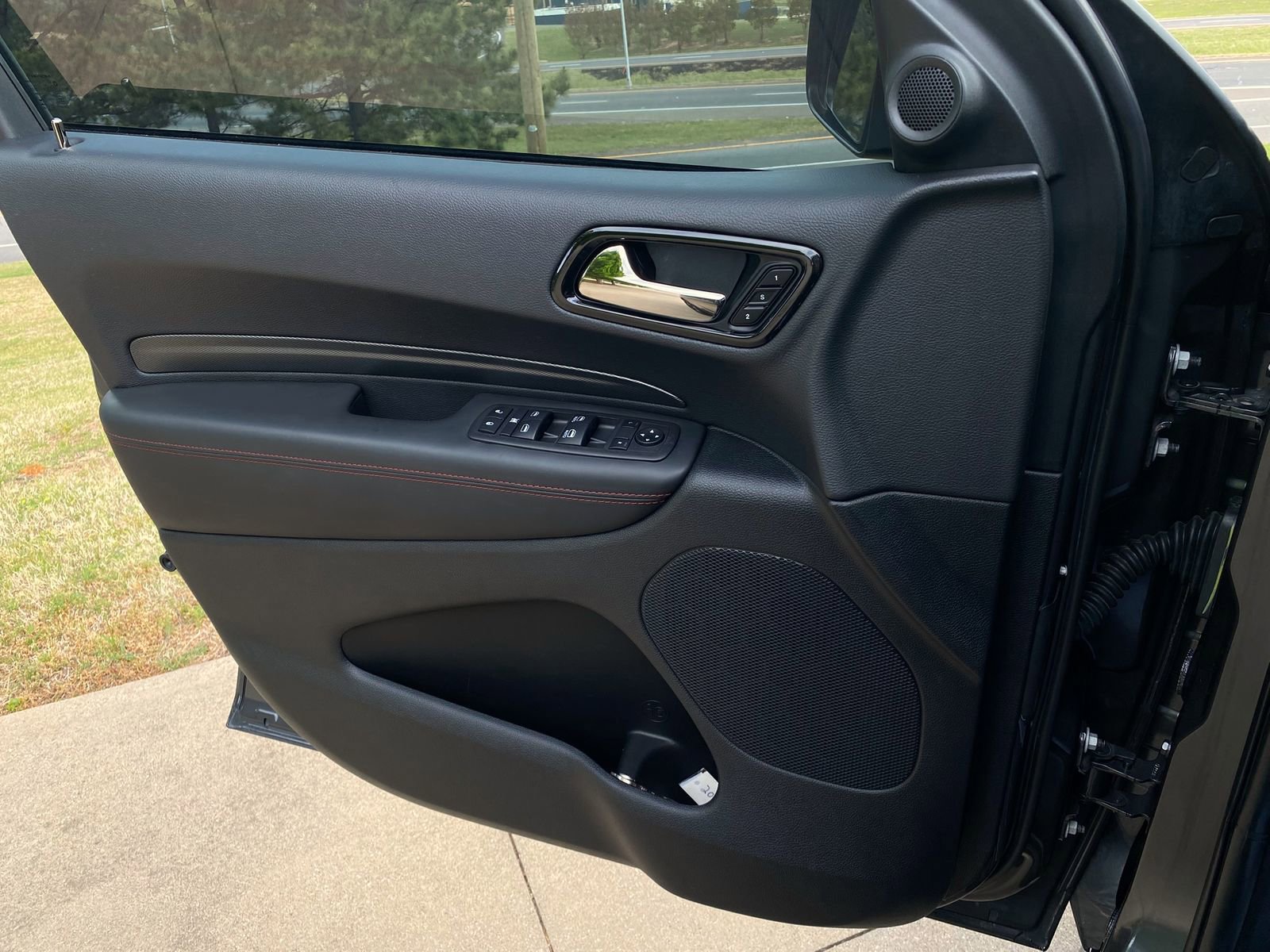 Used 2024 Dodge Durango GT image 25