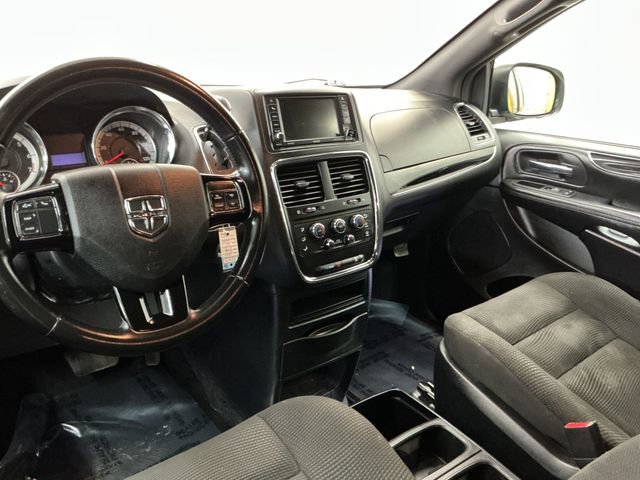 Used 2020 Dodge Grand Caravan SE FWD image 28