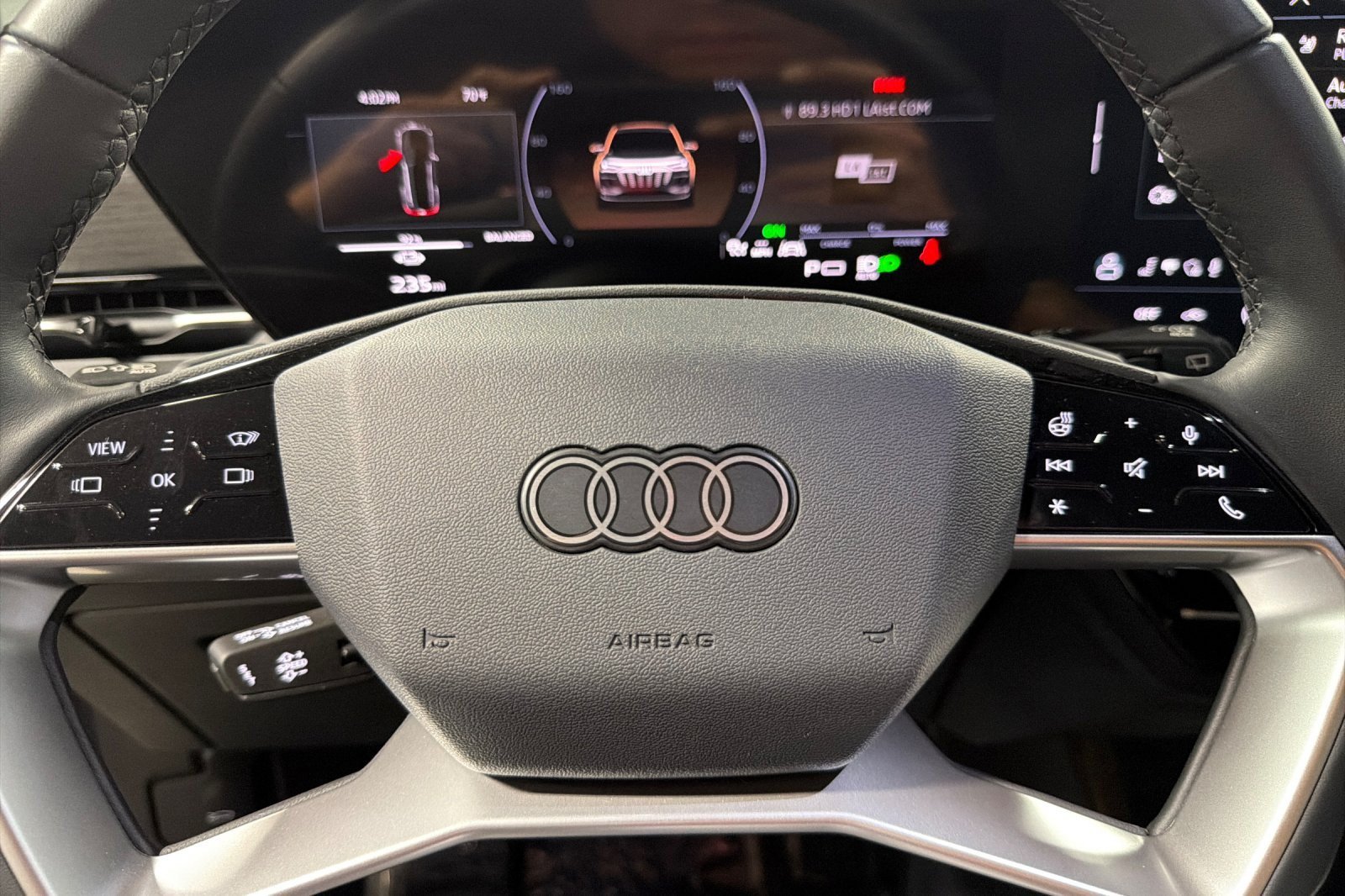 Used 2025 Audi Q6 e-tron Prestige w/ Black Warm Weather Package AWD/4WD image 22