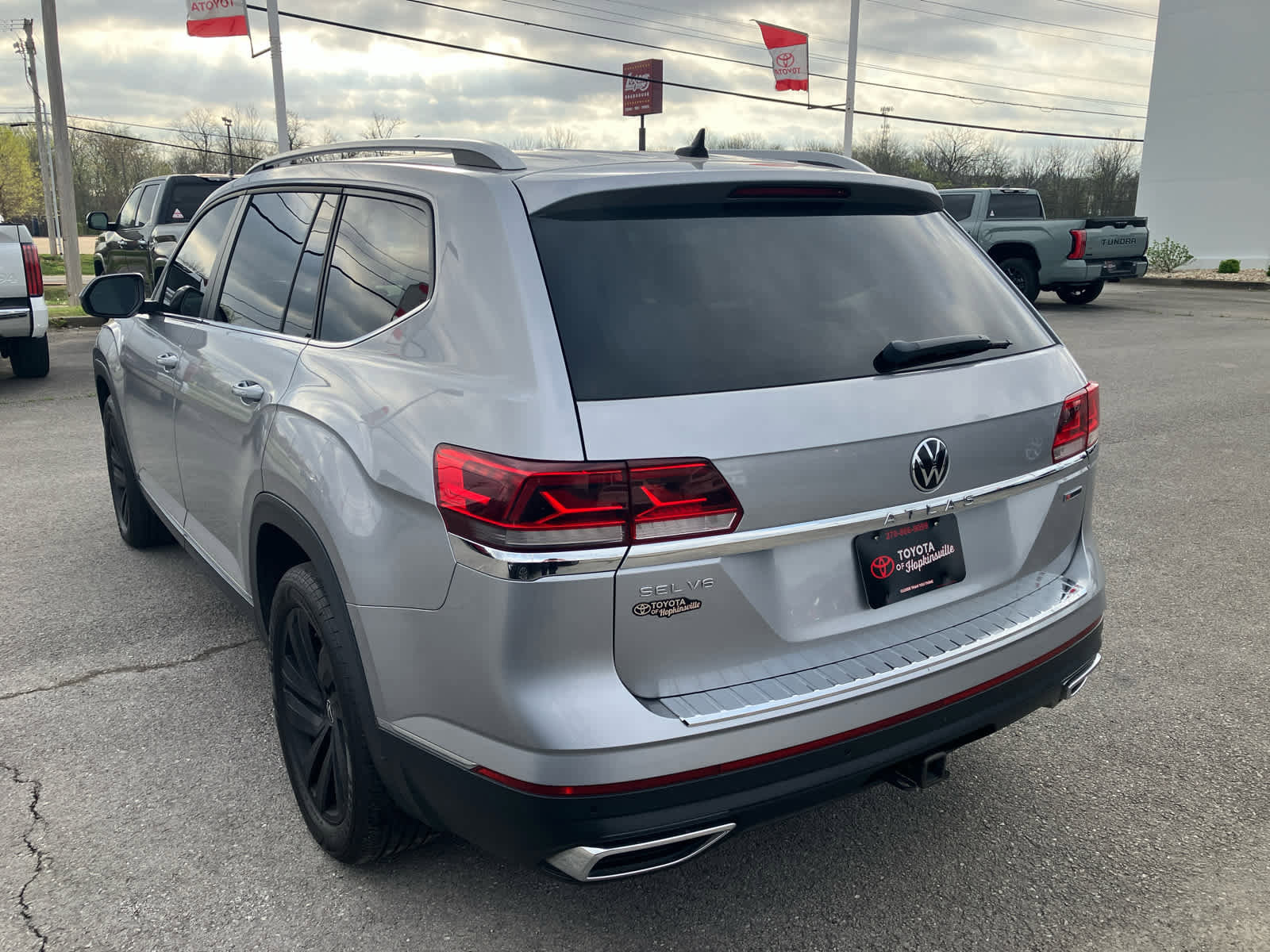 Used 2021 Volkswagen Atlas SEL image 5