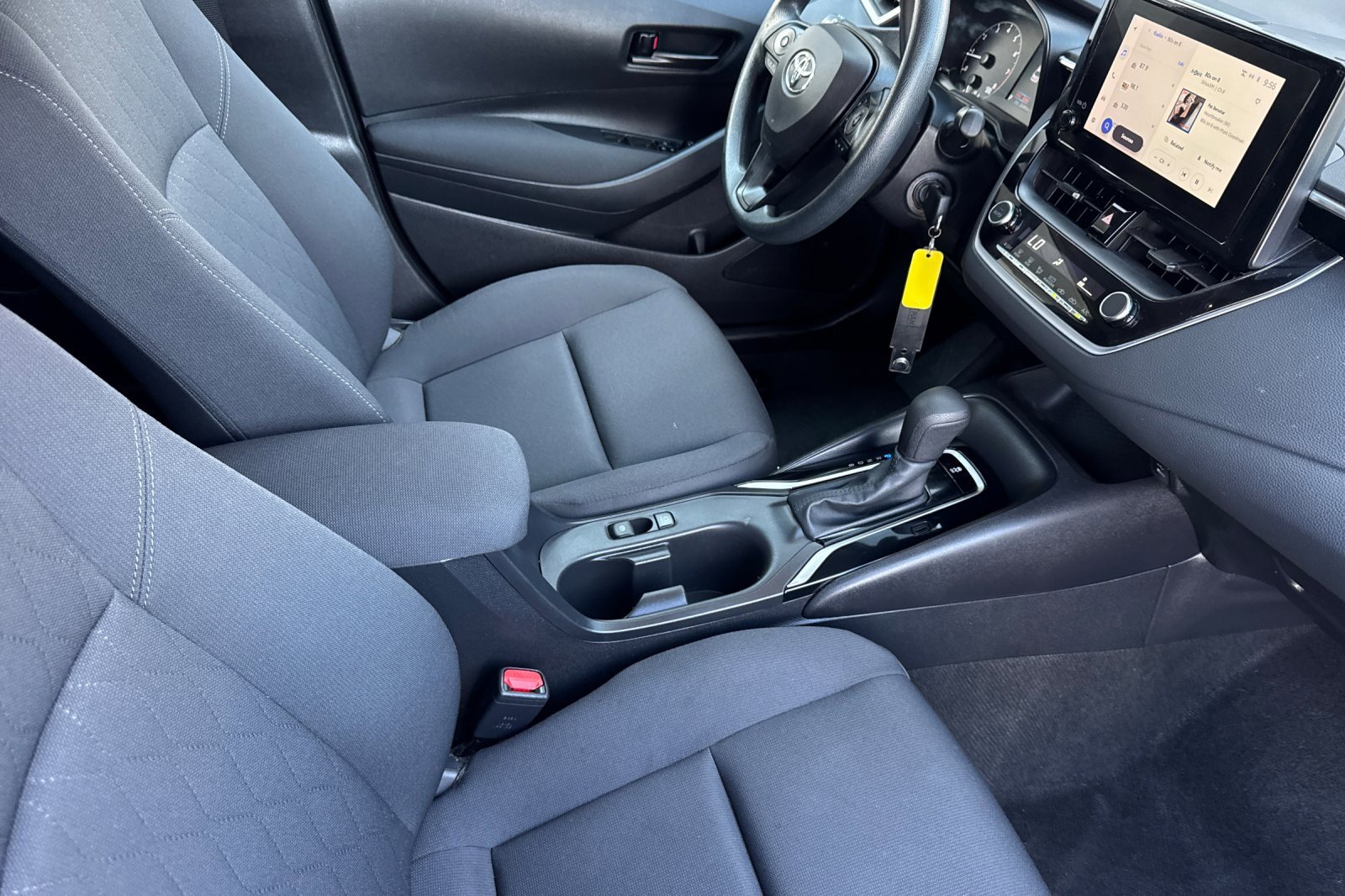 Used 2024 Toyota Corolla LE image 15