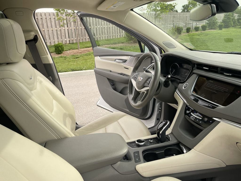 Used 2021 Cadillac XT5 Premium Luxury AWD/4WD image 30