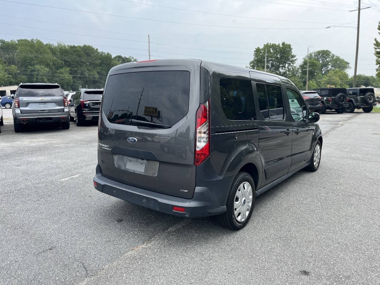 Used 2021 Ford Transit Connect XL FWD image 4