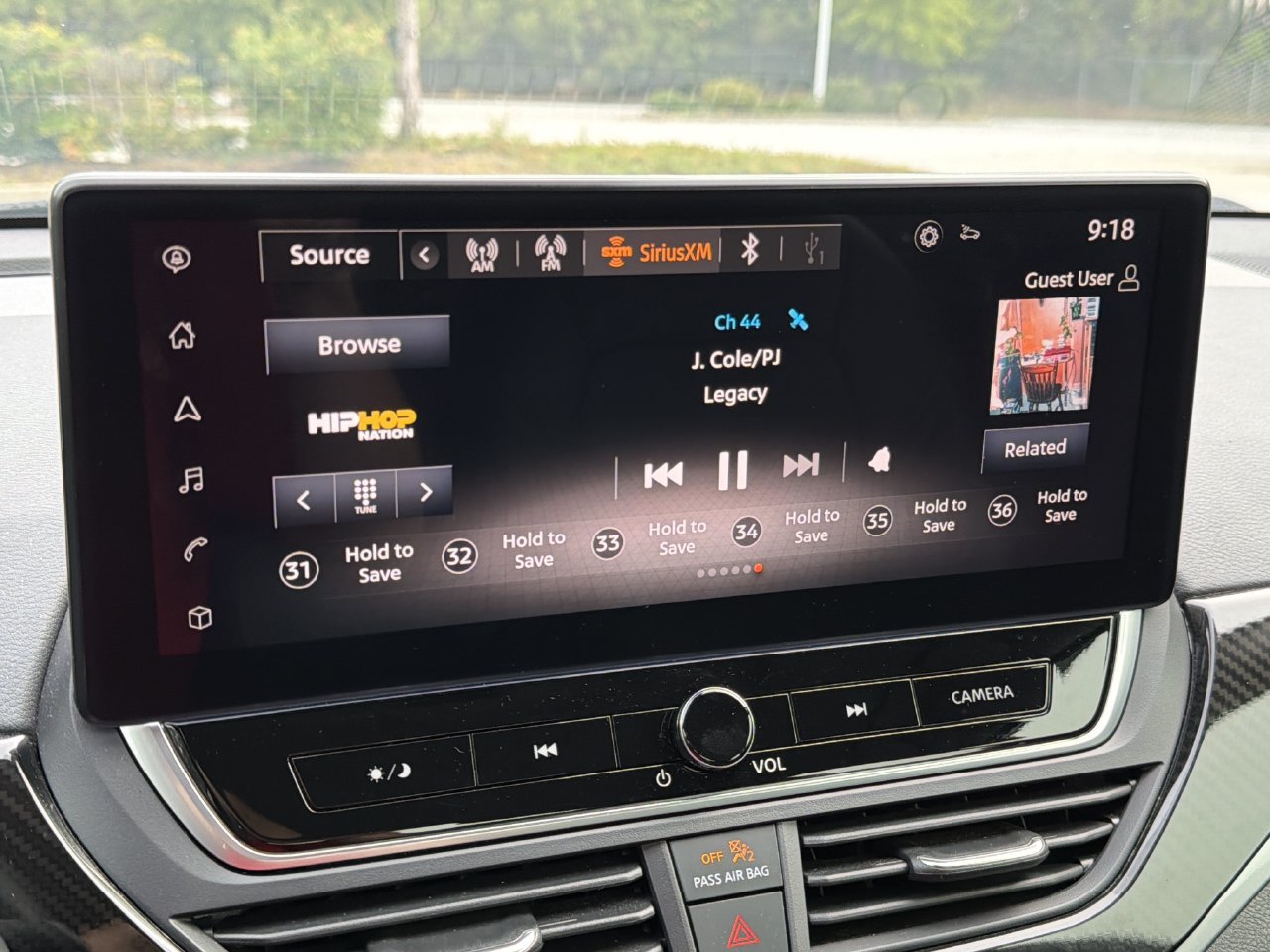 Certified 2024 Nissan Altima 2.0 SR FWD image 4
