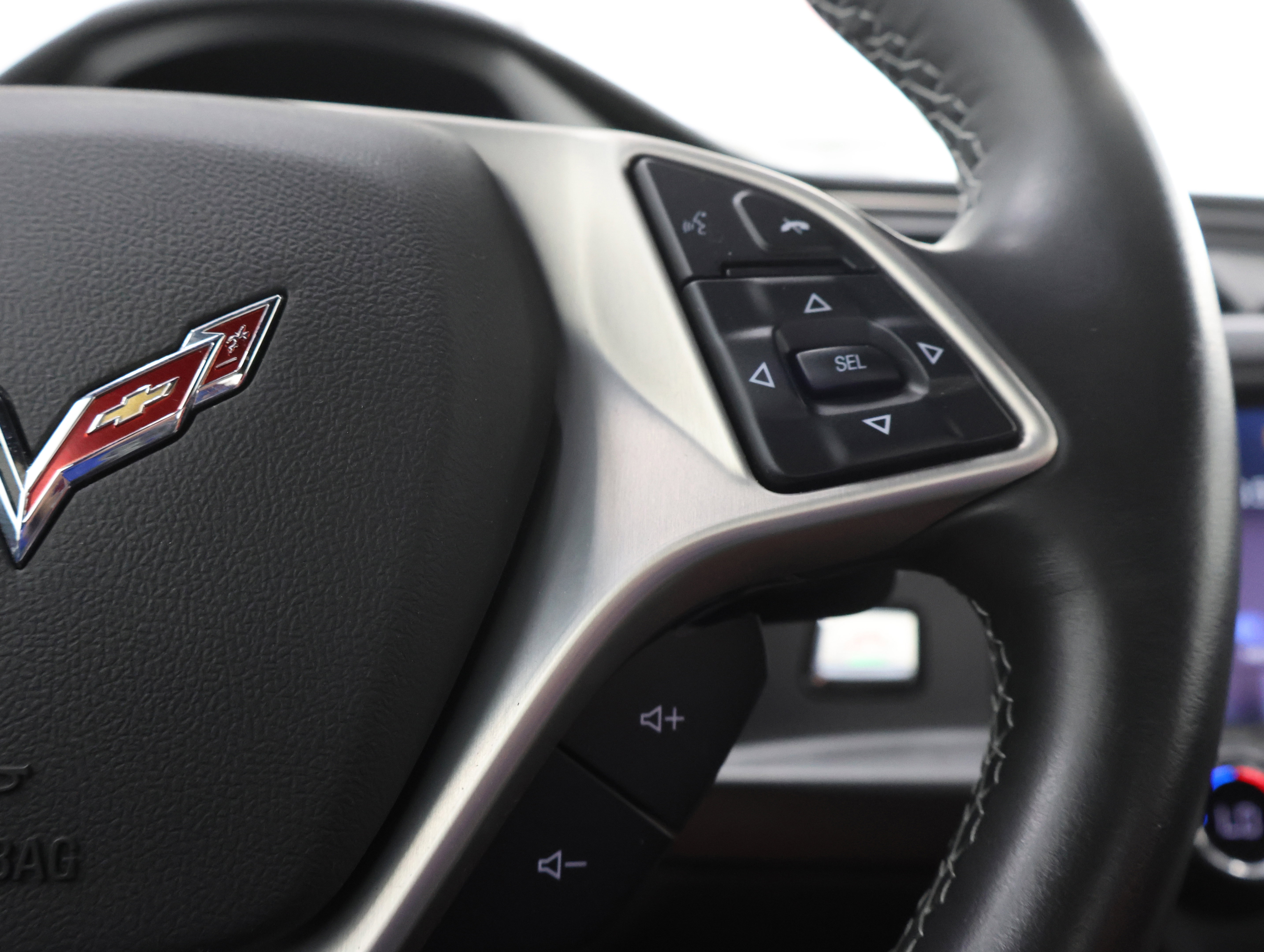 Used 2019 Chevrolet Corvette Stingray Coupe w/ Carbon Flash Badge Package RWD image 13
