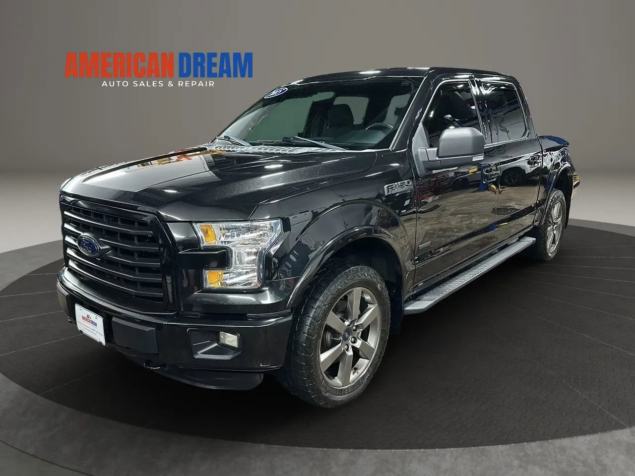 Used 2015 Ford F150 XLT w/ Equipment Group 301A Mid