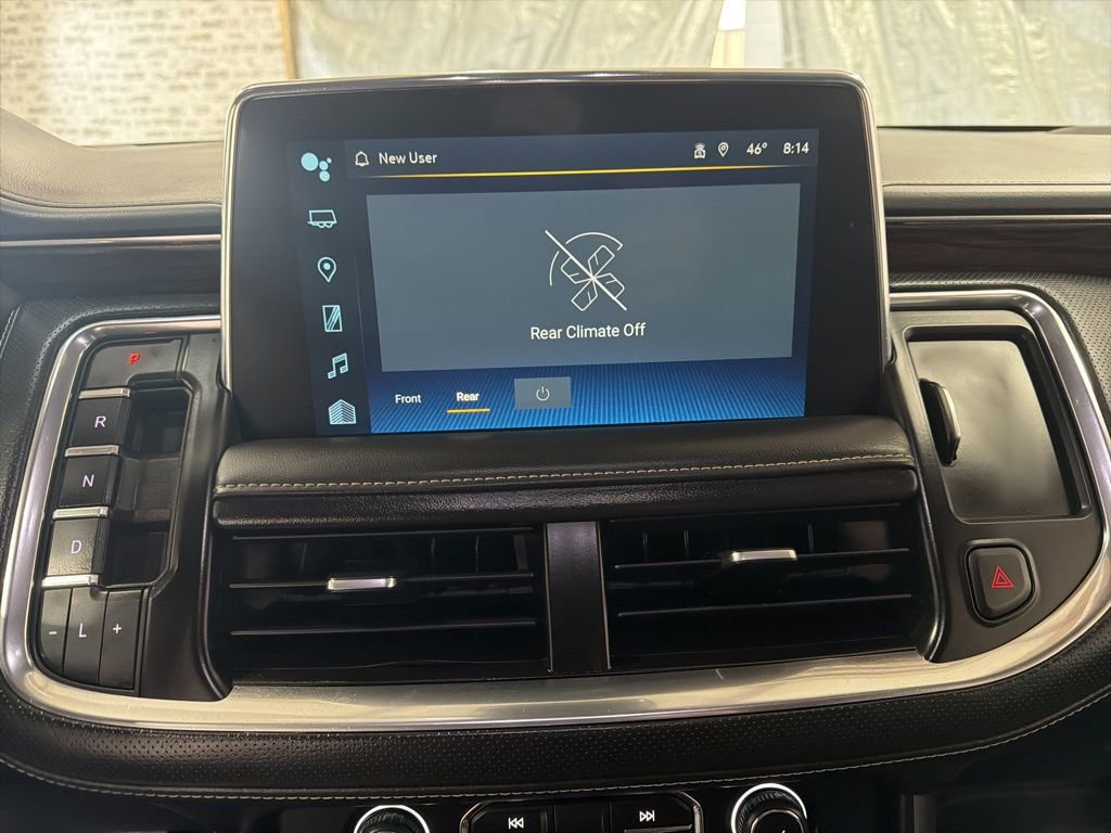 Used 2023 Chevrolet Suburban Premier image 22