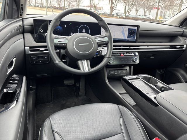 Used 2025 Hyundai Tucson Limited image 17