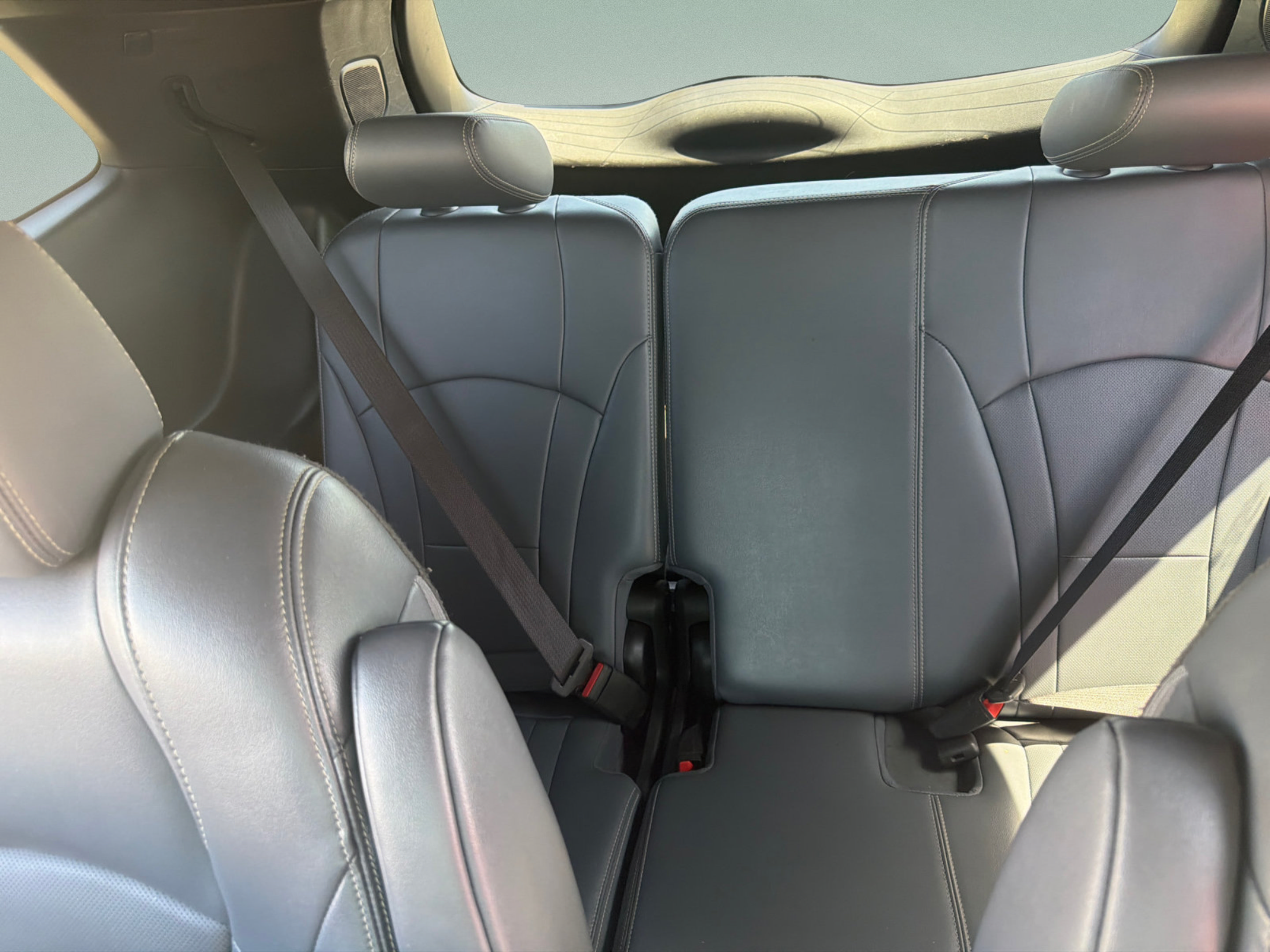 Used 2022 Buick Enclave Premium AWD/4WD image 12