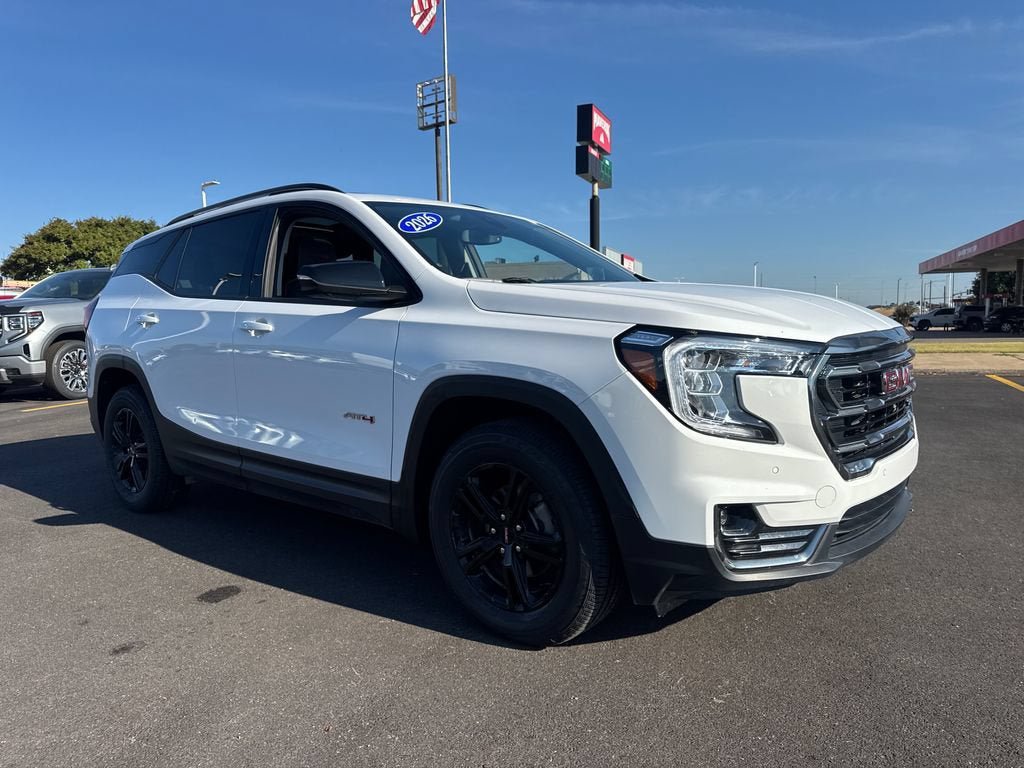 Used 2024 GMC Terrain AT4 w/ Infotainment Package II AWD/4WD image 10