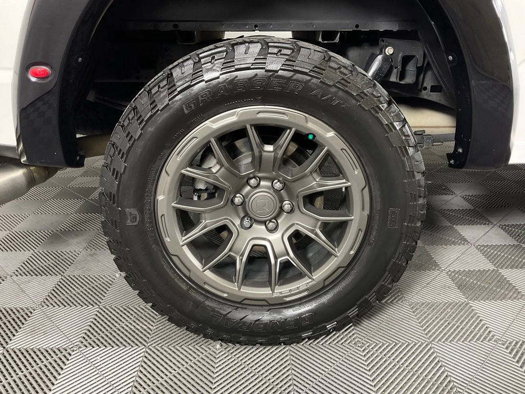 Certified 2022 Ford F150 Lariat w/ Equipment Group 502A High AWD/4WD image 10