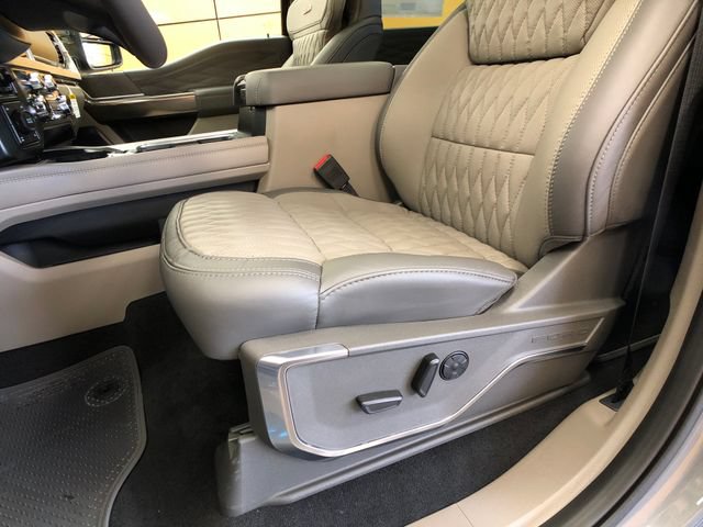 New 2026 Ford F250 Platinum w/ Platinum Plus Package AWD/4WD image 11