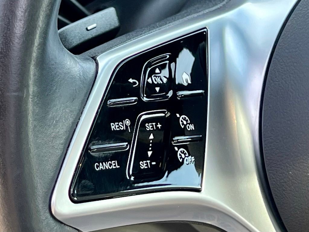 Certified 2024 Mercedes-Benz C 300 4MATIC Sedan image 23