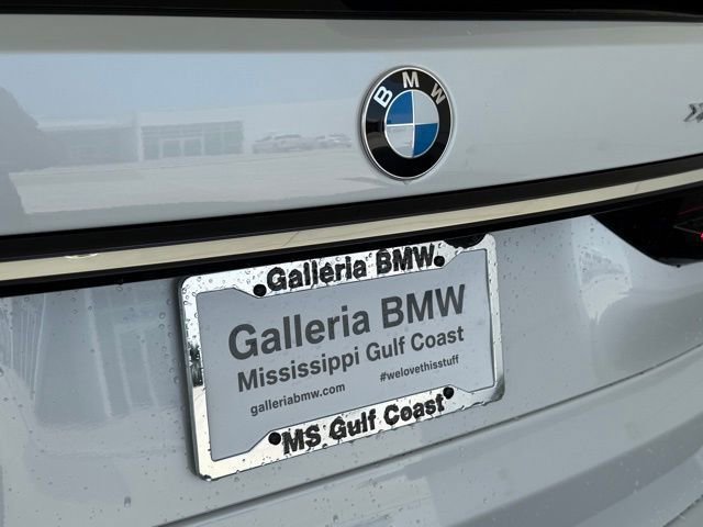 Used 2026 BMW X7 xDrive40i w/ Premium Package AWD/4WD image 11