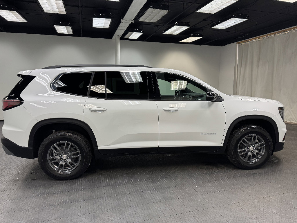 New 2026 GMC Acadia Elevation w/ LPO, Floor Liner Package image 6