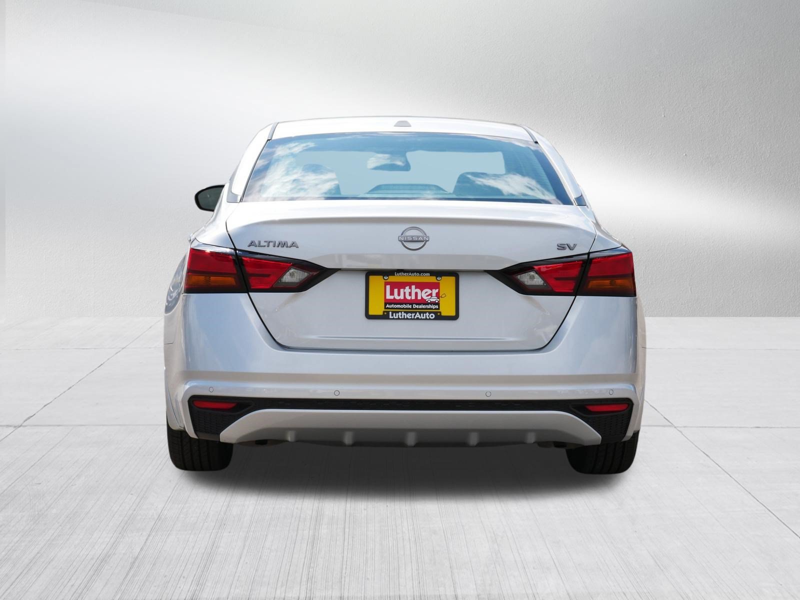 Used 2023 Nissan Altima 2.5 SV FWD image 6
