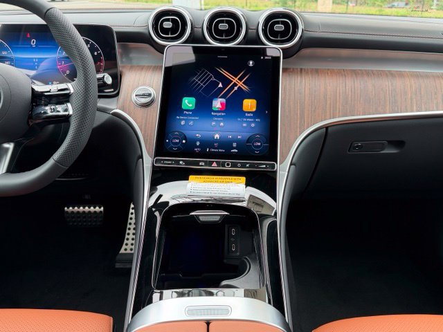 New 2027 Mercedes-Benz GLC 300 4MATIC image 14