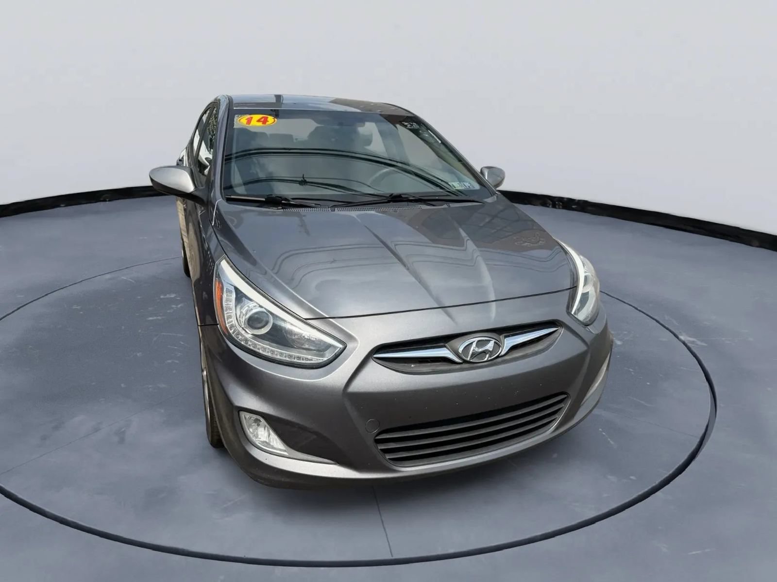 Used 2014 Hyundai Accent GLS w/ Option Group 2 FWD image 8