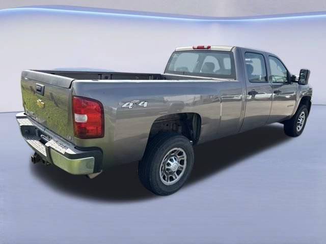 Used 2013 Chevrolet Silverado 3500 W/T AWD/4WD image 7
