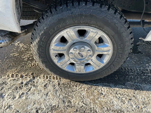 Used 2016 Ford F250 Lariat w/ Chrome Package image 13