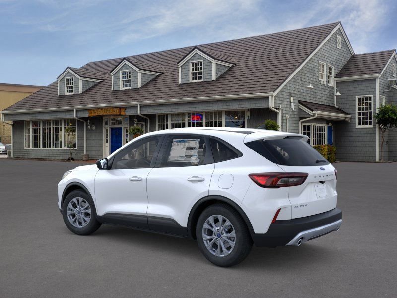 Used 2025 Ford Escape Active FWD image 4