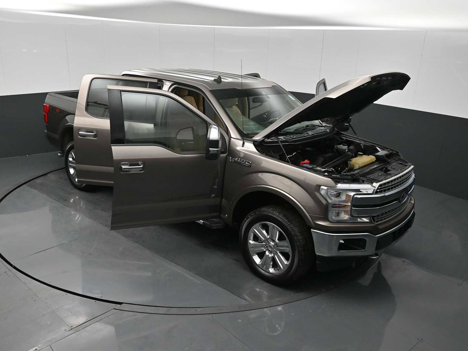 Used 2019 Ford F150 Lariat w/ Equipment Group 502A Luxury image 26