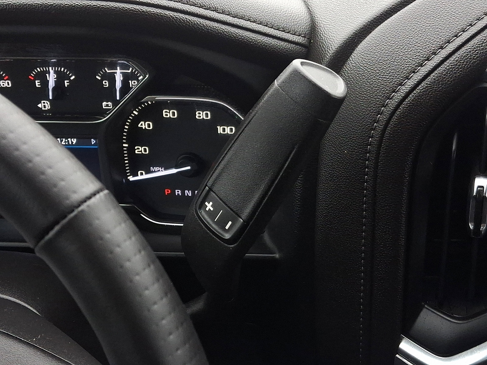 Used 2022 GMC Sierra 1500 SLE image 15