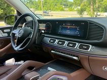 Used 2026 Mercedes-Benz GLS 450 4MATIC image 21