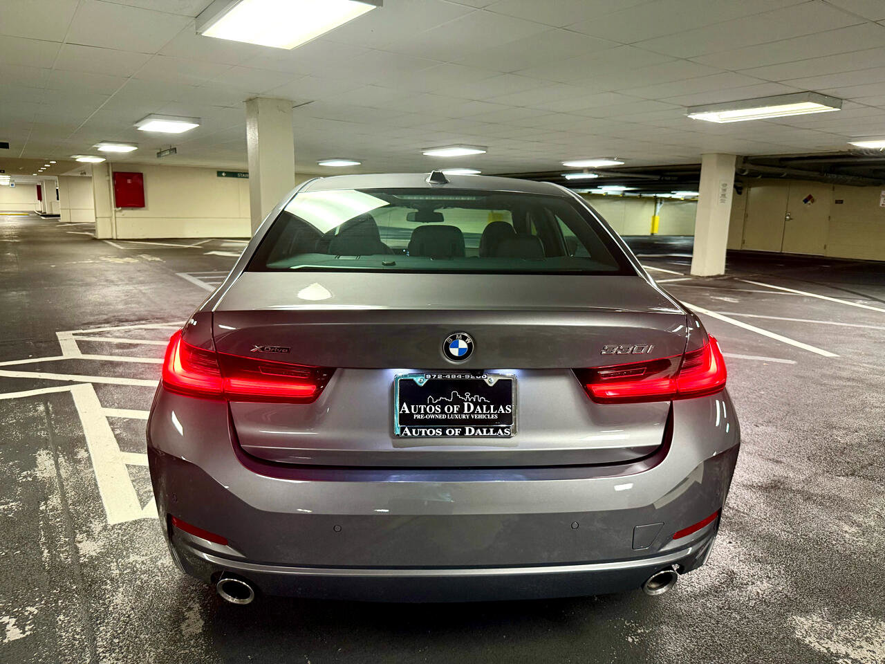 Used 2024 BMW 330i xDrive Sedan w/ Convenience Package image 10