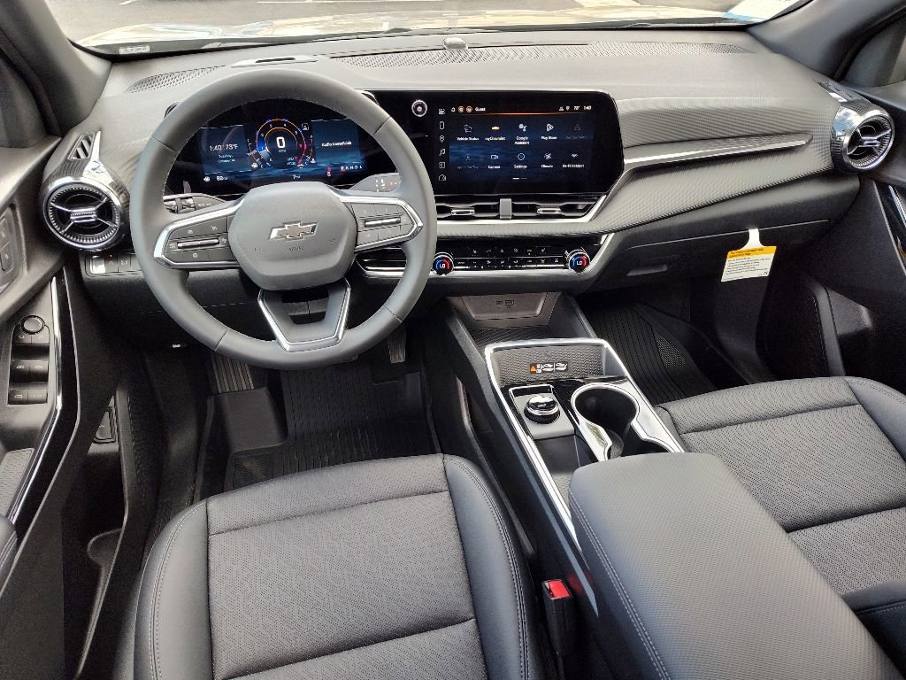 New 2026 Chevrolet Equinox LT w/ Convenience Package II image 8