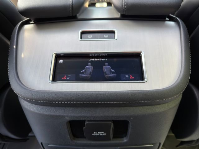 Used 2025 Lincoln Navigator Reserve w/ Jet Appearance Package image 26