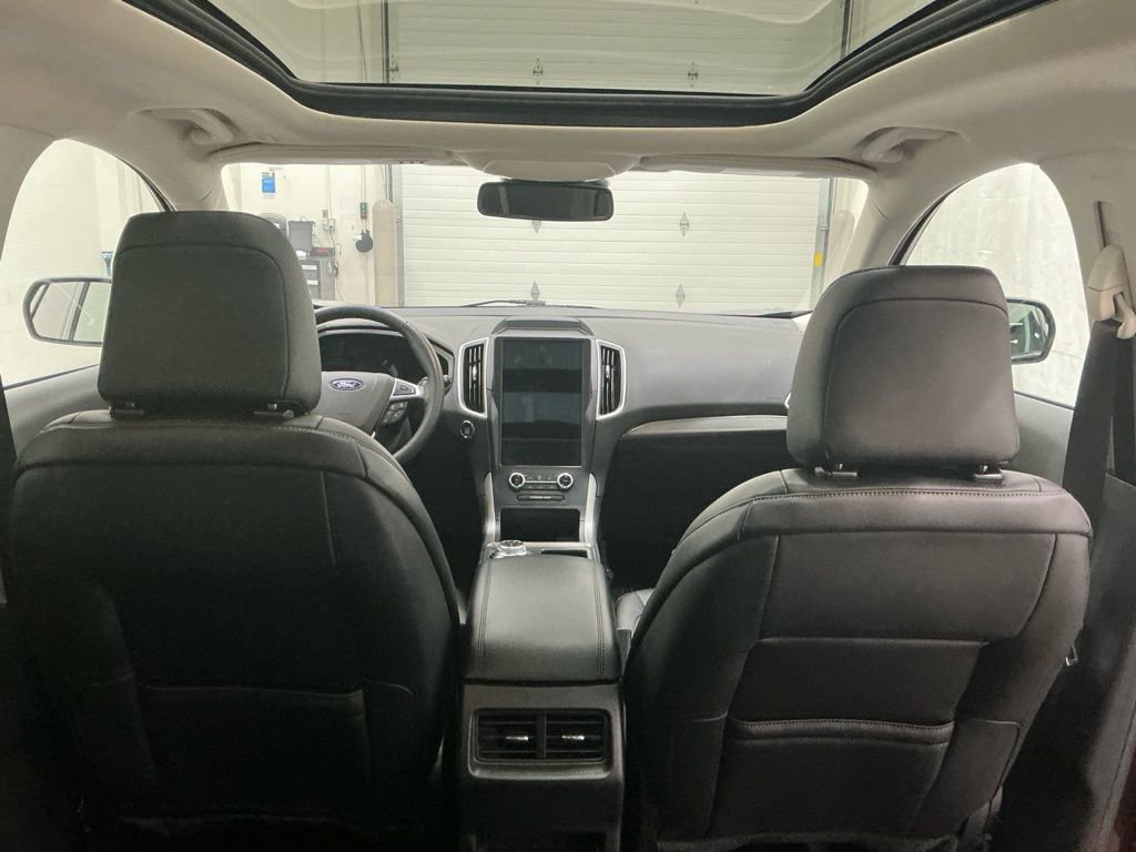 Used 2022 Ford Edge SEL w/ Convenience Package image 26