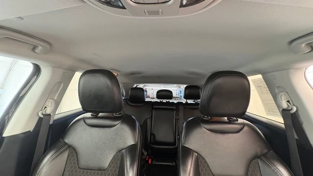 Used 2020 Jeep Compass Latitude FWD image 29
