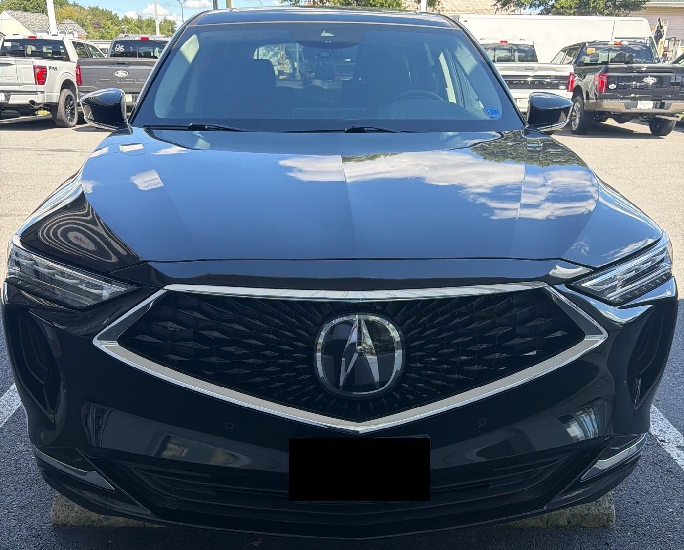 Used 2023 Acura MDX w/ Technology Package AWD/4WD image 2
