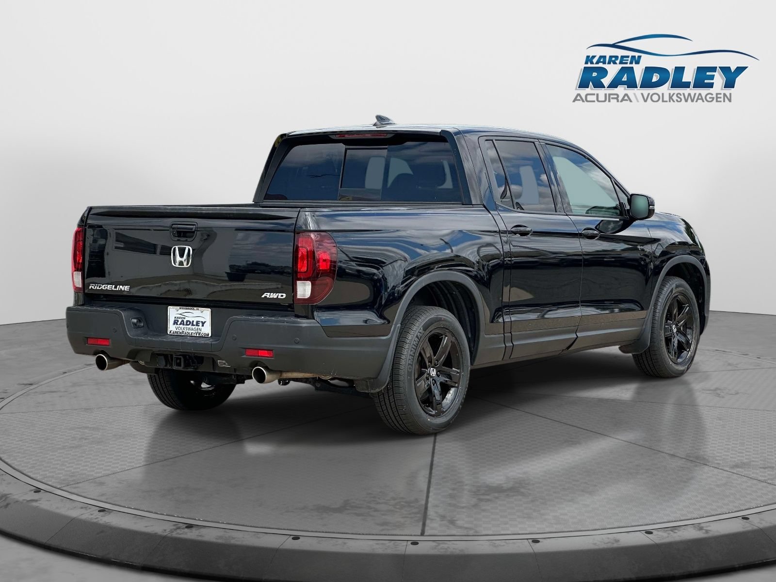 Used 2023 Honda Ridgeline Black Edition image 2