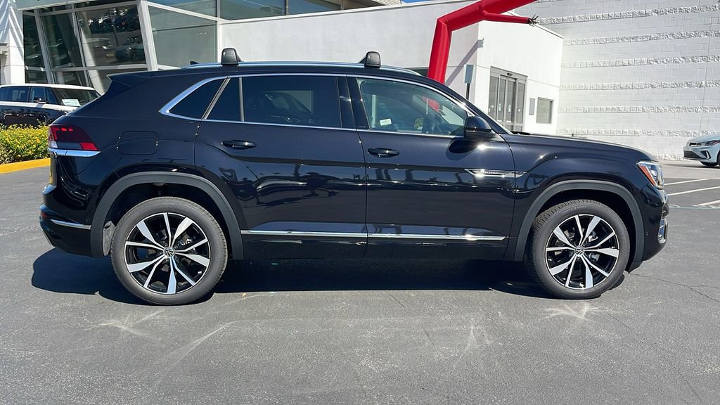 New 2026 Volkswagen Atlas Cross Sport SEL Premium R-Line AWD/4WD image 5