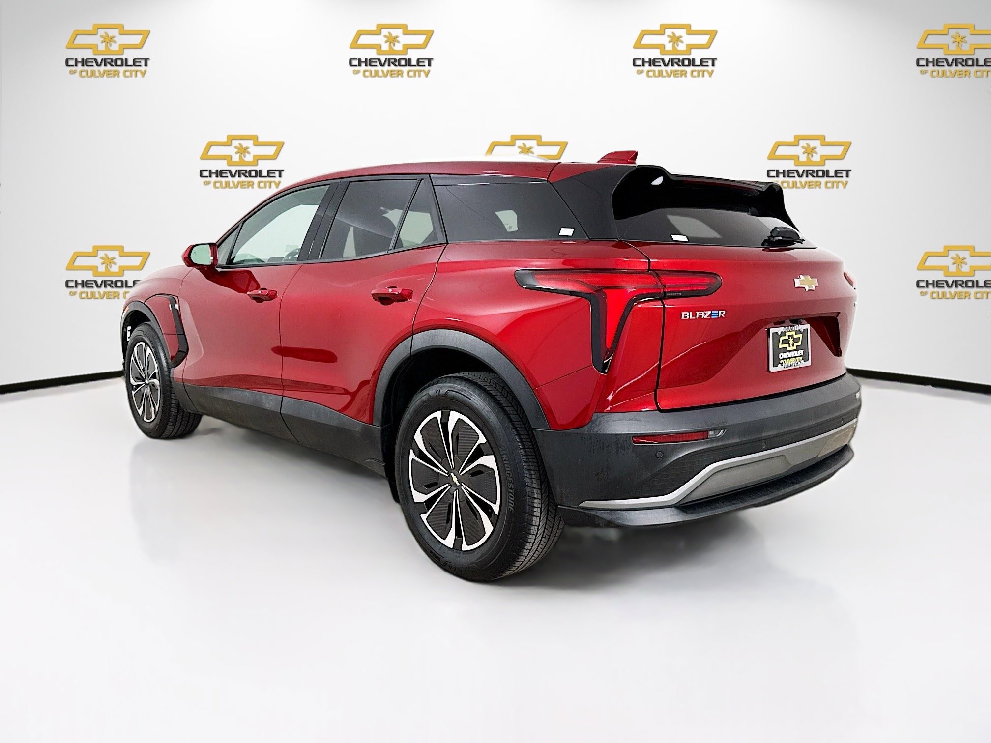 Used 2024 Chevrolet Blazer EV LT image 5