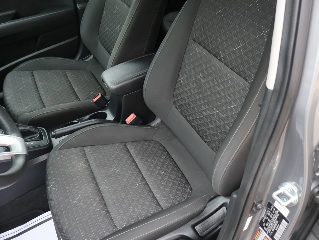 Used 2023 Kia Rio S FWD image 16