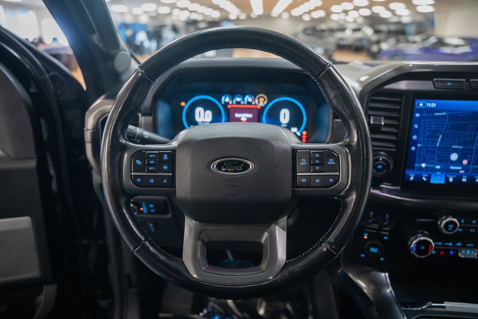 Certified 2023 Ford F150 Lariat w/ Equipment Group 502A High image 31