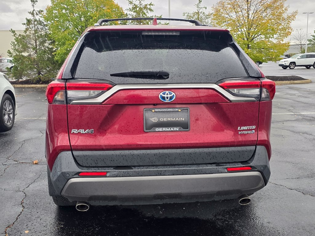 Used 2020 Toyota RAV4 Limited AWD/4WD image 7