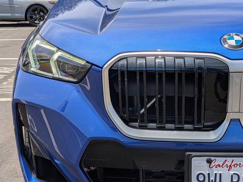 Certified 2025 BMW X1 M35i AWD/4WD image 19