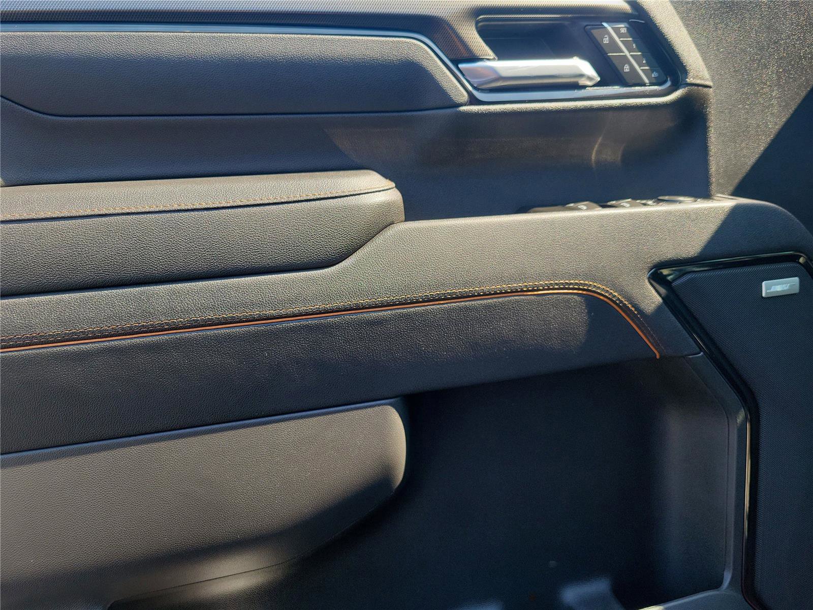 New 2026 GMC Sierra 2500 AT4 w/ AT4 Premium Plus Package AWD/4WD image 20