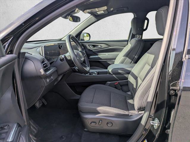 Certified 2026 Chevrolet Traverse LT AWD/4WD image 22