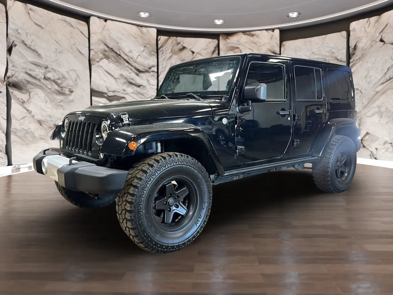 Used 2014 Jeep Wrangler Unlimited Sahara w/ Connectivity Group AWD/4WD image 7