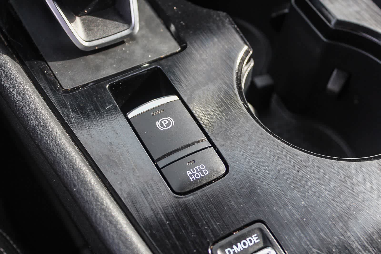 Used 2023 Nissan Rogue SV FWD image 34