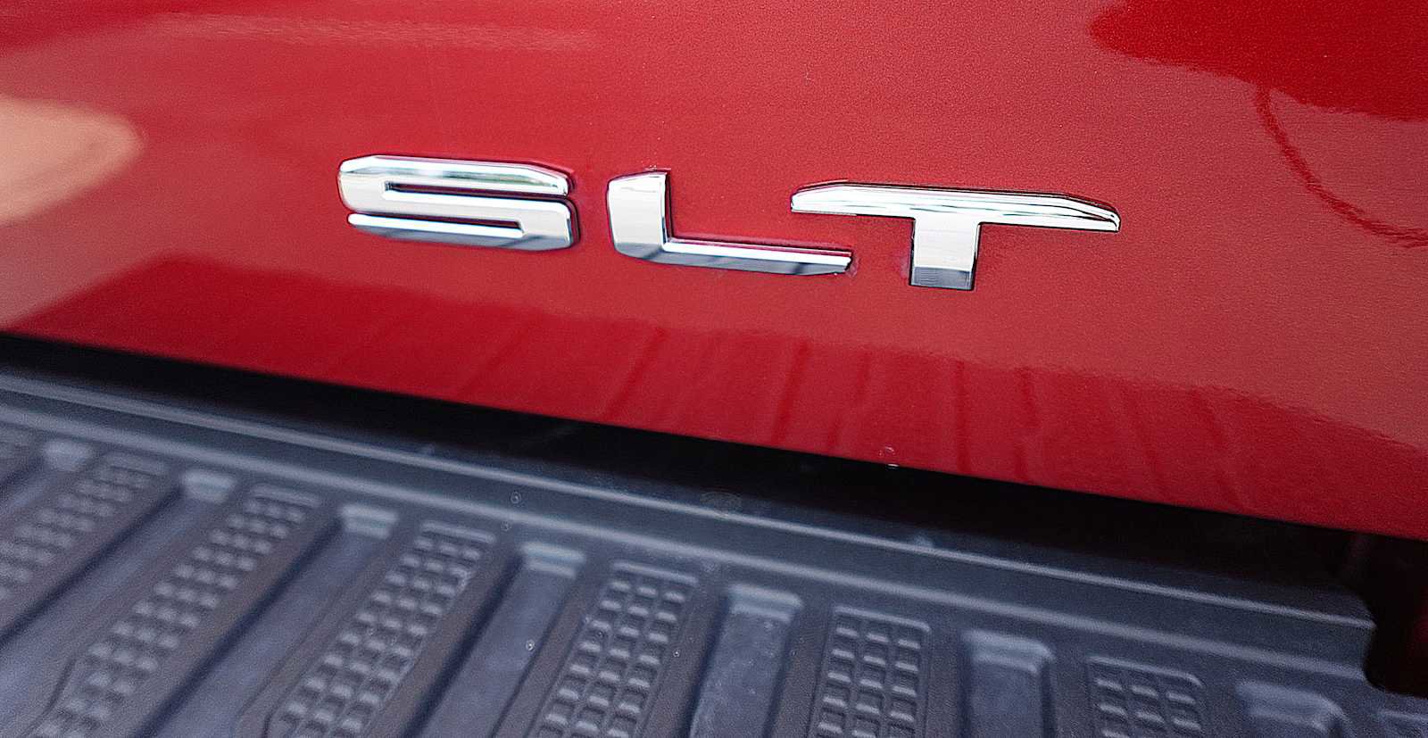 Used 2023 GMC Sierra 1500 SLT w/ SLT Premium Package AWD/4WD image 12