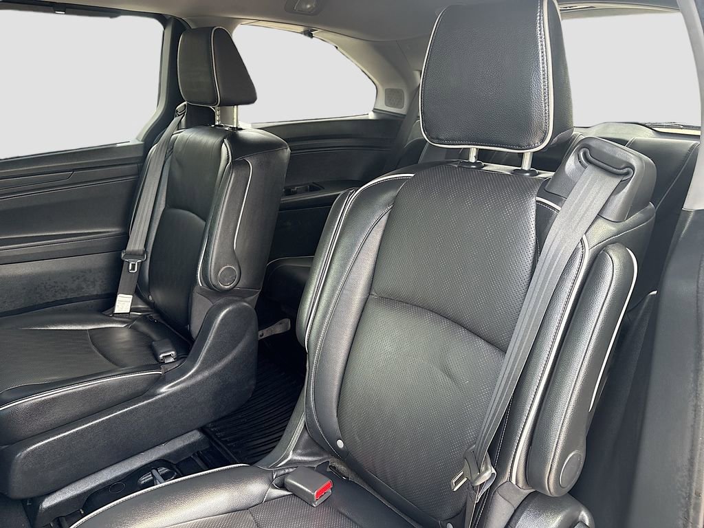 Used 2023 Honda Odyssey Elite image 25